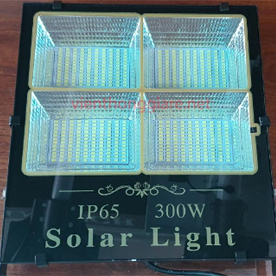 SL300/4B - Đèn pha LED SOLAR 300W  4 bóng